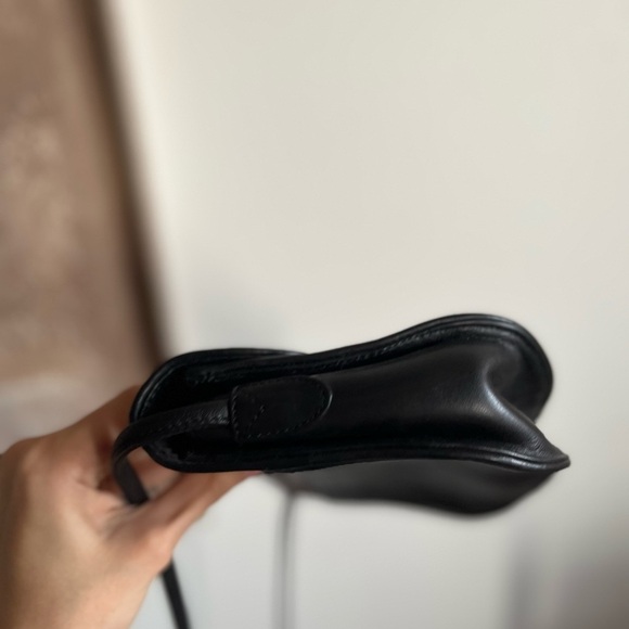 Vintage One World BRIGHTON ChocBrown Croc-Embossed & Black Leather Crossbody Bag - Picture 13 of 15